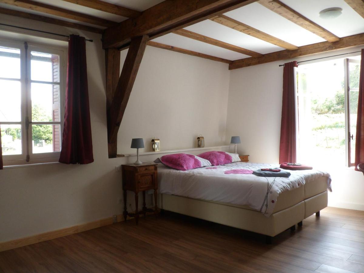 Le Pont Du Roy Bed and Breakfast Besse-et-Saint-Anastaise Eksteriør billede